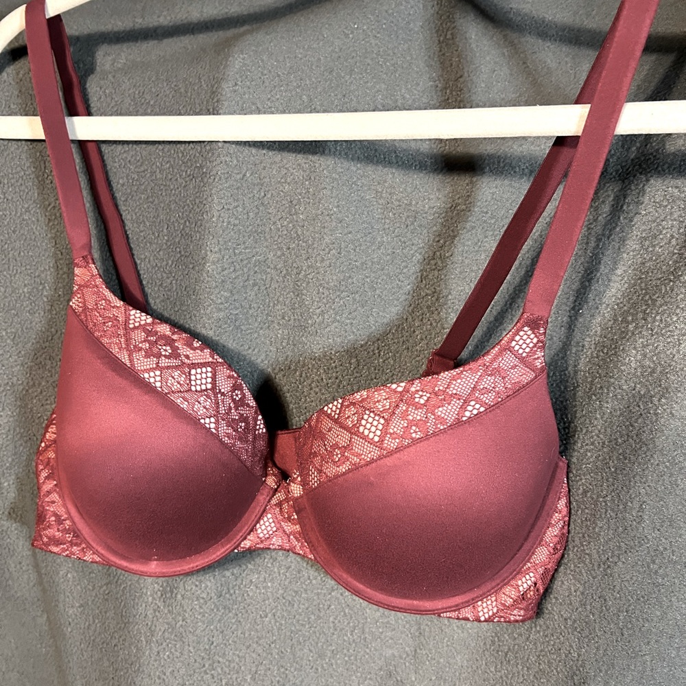 Victoria’s Secret bra